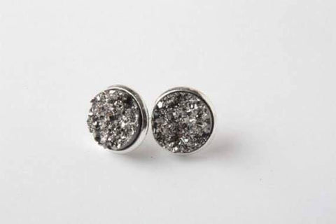 Boucle d'oreilles de style Druzy Gris, Druzy Earrings, Druzy jewelry, Grey Druzy Jewelry, Grey Earrings, Single stone earrings, Best Seller Comme un ange