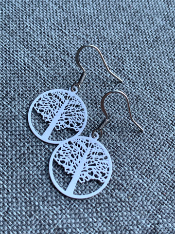 Boucles d’oreilles arbre de vie BLANC CROCHET STAINLESS STEEL Bijoux Arbre de Vie - Symboles de Protection et d'Harmonie Comme un ange