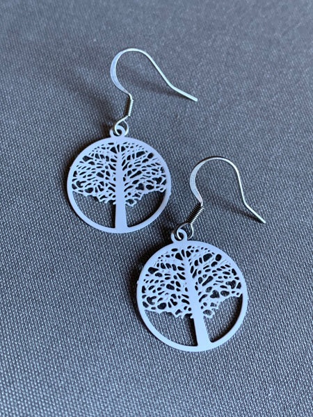 Boucles d’oreilles arbre de vie BLANC CROCHET STAINLESS STEEL Bijoux Arbre de Vie - Symboles de Protection et d'Harmonie Comme un ange