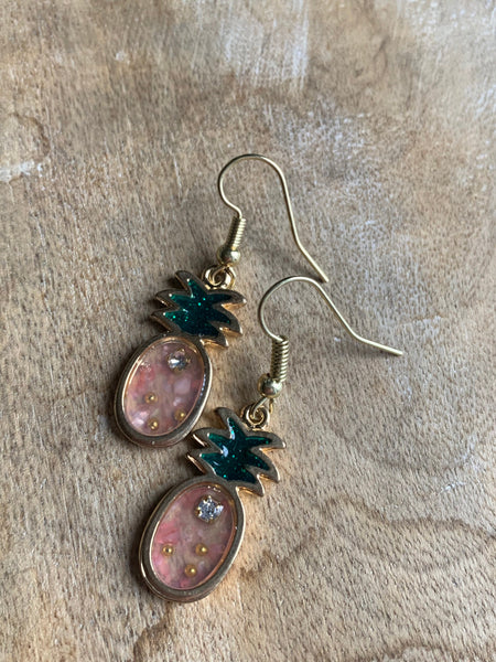 Boucles d’oreilles breloque ananas pineapple gold Comme un ange