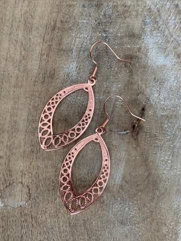 Boucles d’oreilles breloque vintage alliage de métaux rose gold Comme un ange