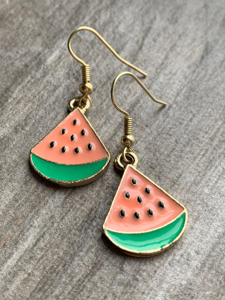 Boucles d’oreilles breloque melon d’eau rose water melon earrings Comme un ange