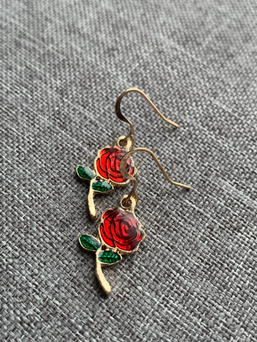 Boucles d’oreilles breloque fleur rose alliage de métaux or Comme un ange