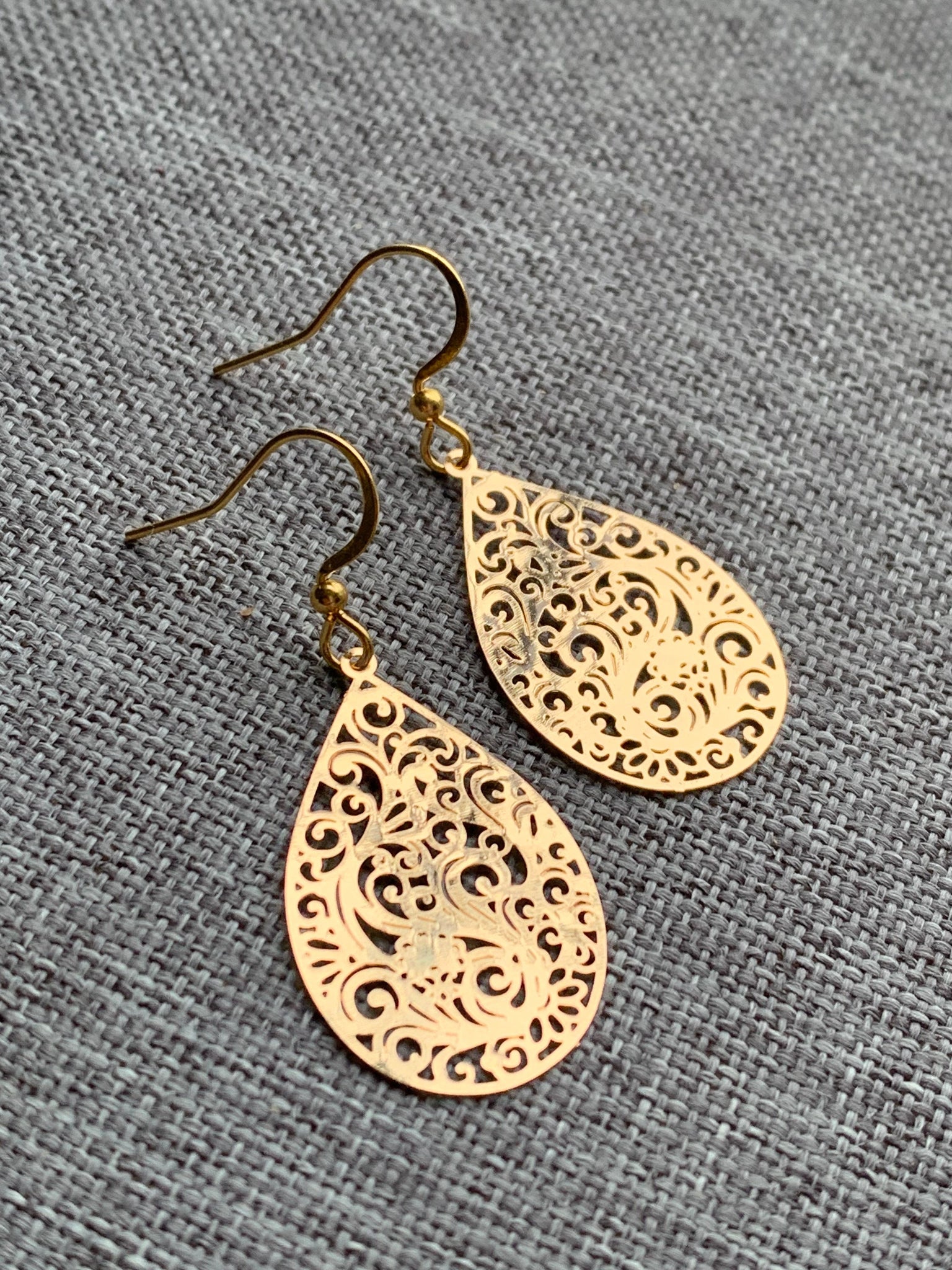 Boucles d’oreilles breloque alliage de métaux or à motifs Comme un ange