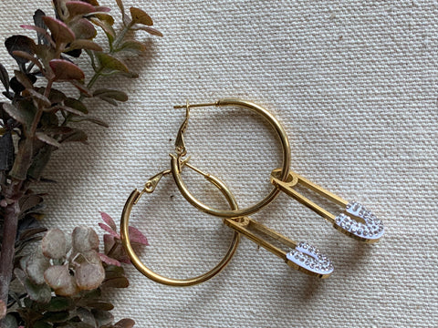 Boucles d’oreilles ton or épingle Comme un ange