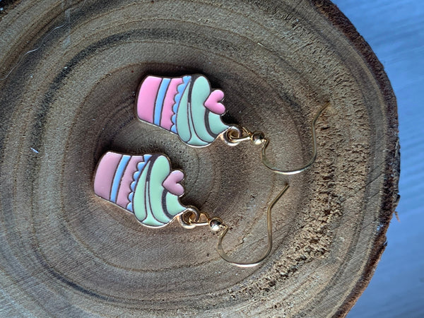 Boucles d’oreilles breloque cupcake sur crochet alliage de métaux or Comme un ange