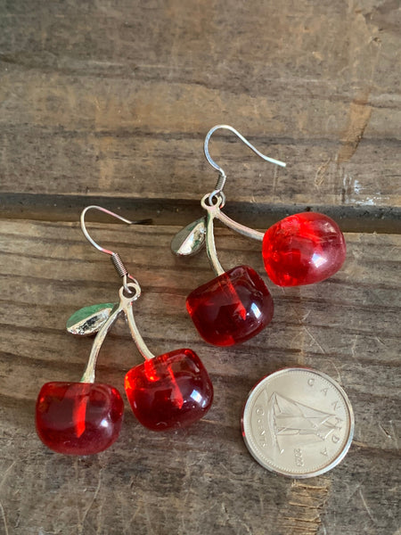 Boucles d’oreilles cerise rouge Comme un ange