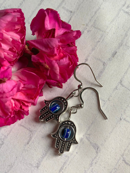 Boucles d’oreilles breloque main de Fatima fatma protection sur crochet alliage de métaux argent Comme un ange