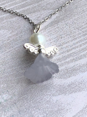 Collier petit ange lilas Comme un ange