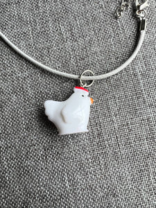 Collier petite poule blanche - Comme un ange