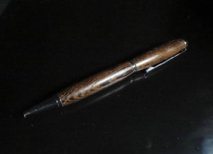 Stylo à billes en bois tourné, Stylo en bois exotique Wenge fait au Québec Stylo sur mesure Comme un ange