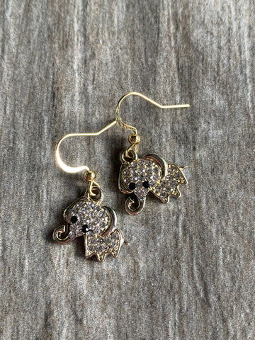 Boucles d’oreilles breloque éléphant  alliage métaux ton or et rinestone Comme un ange