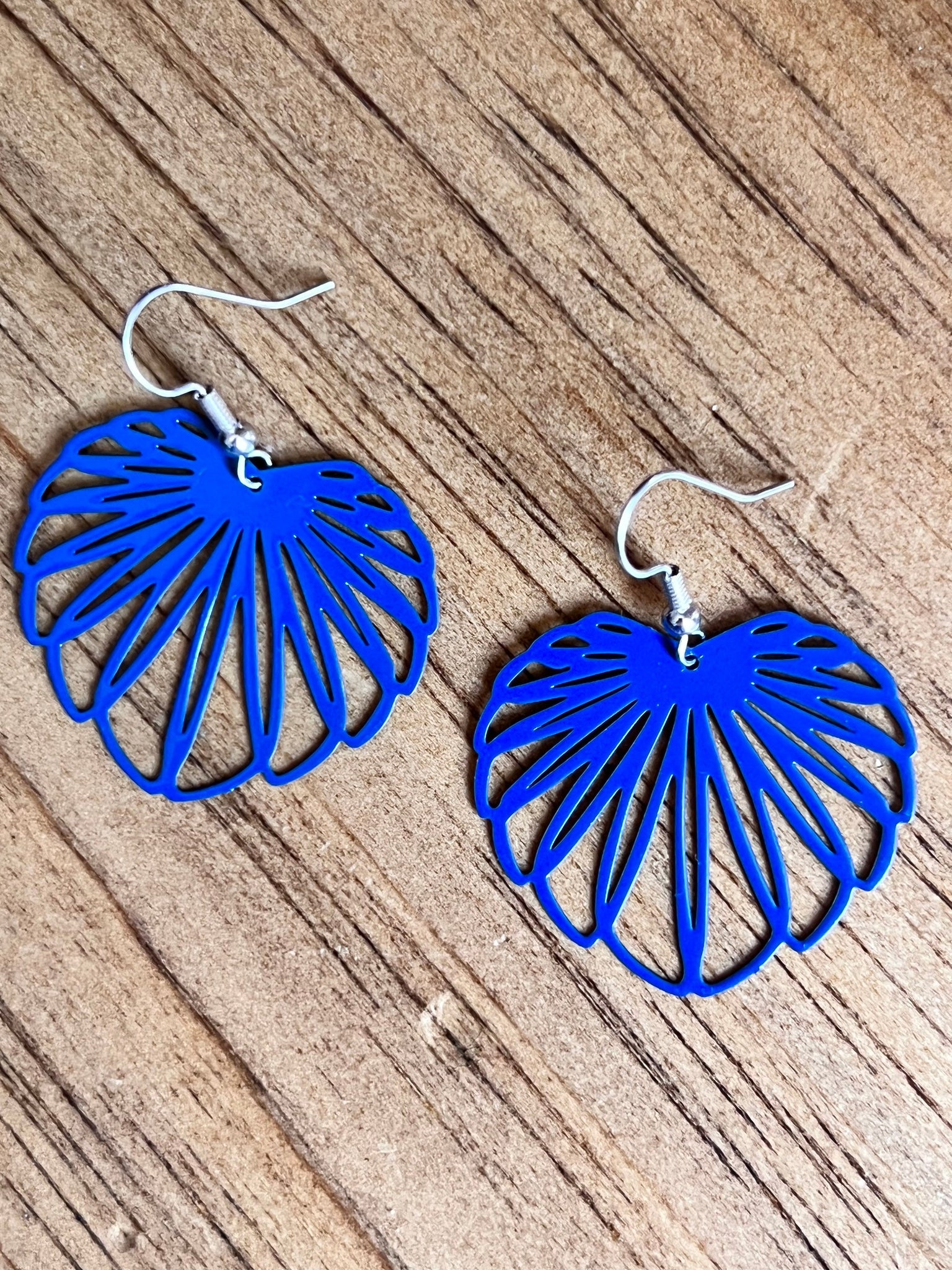 Bijoux boucles oreilles feuilles bleues feuilles tropicales feuilles bananiers Comme un ange