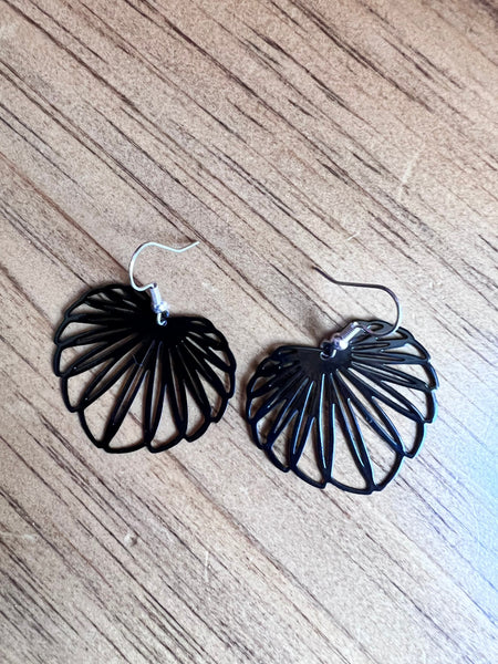 Bijoux boucles oreilles feuilles noires feuilles tropicales feuilles bananiers Comme un ange