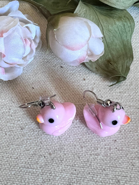 Boucles oreilles petits canards roses Comme un ange