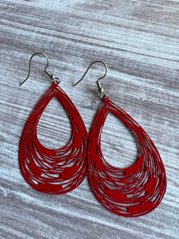 Boucles d’oreilles breloque goutte rouge Comme un ange