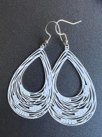 Boucles d’oreilles breloque goutte blanche Comme un ange